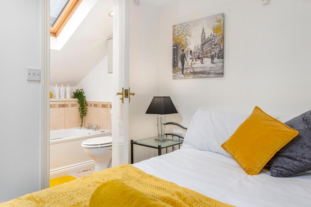 City Centre Charming 2 Bed Lovely Apartment-Snugstaff Lincoln Kültér fotó